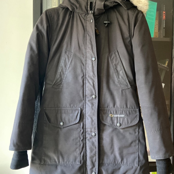 Vintage Canada Goose Trillium Parka – Real Down & Fur – Excellent Condition - Picture 11 of 11